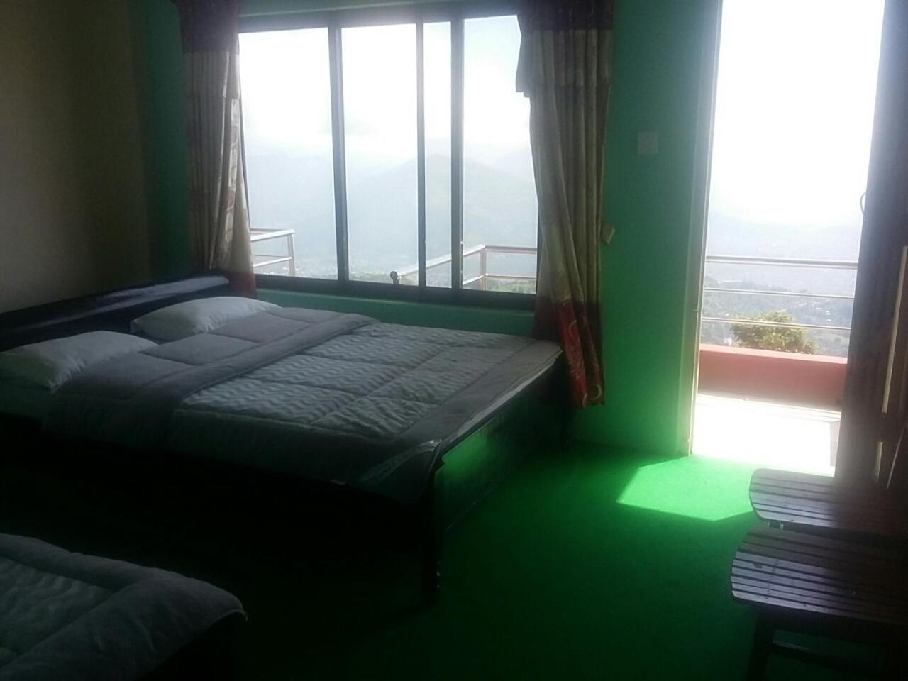 Himalayan Crown Lodge Pokhara Exterior foto