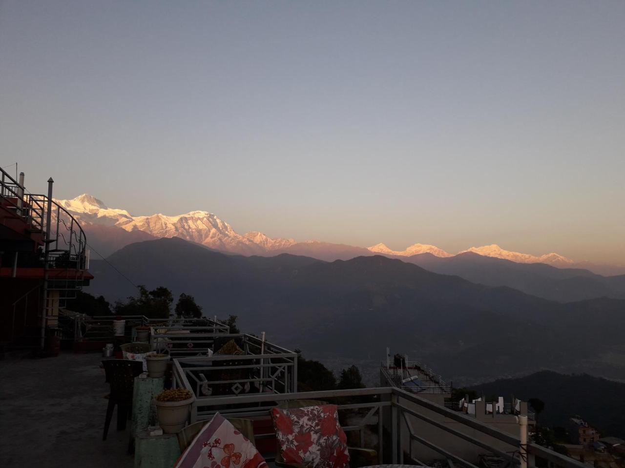 Himalayan Crown Lodge Pokhara Exterior foto